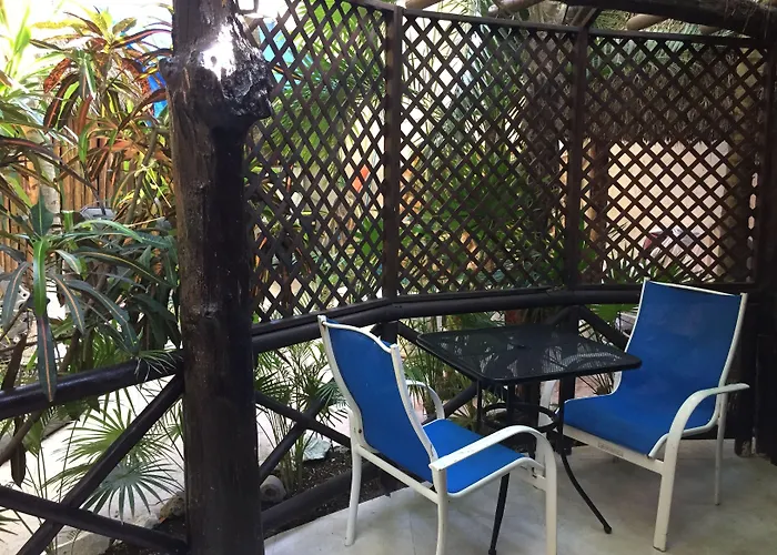 Cocos Adults Only 3*