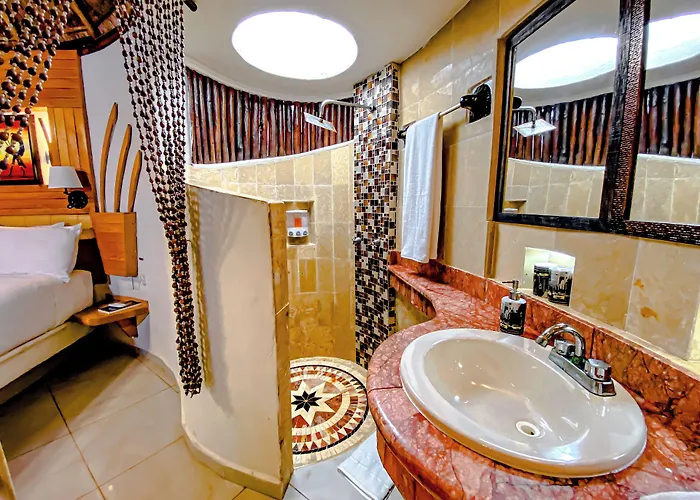 Cocos Adults Only 3*