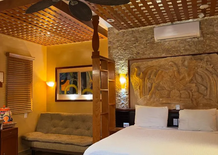 Cocos Adults Only 3*